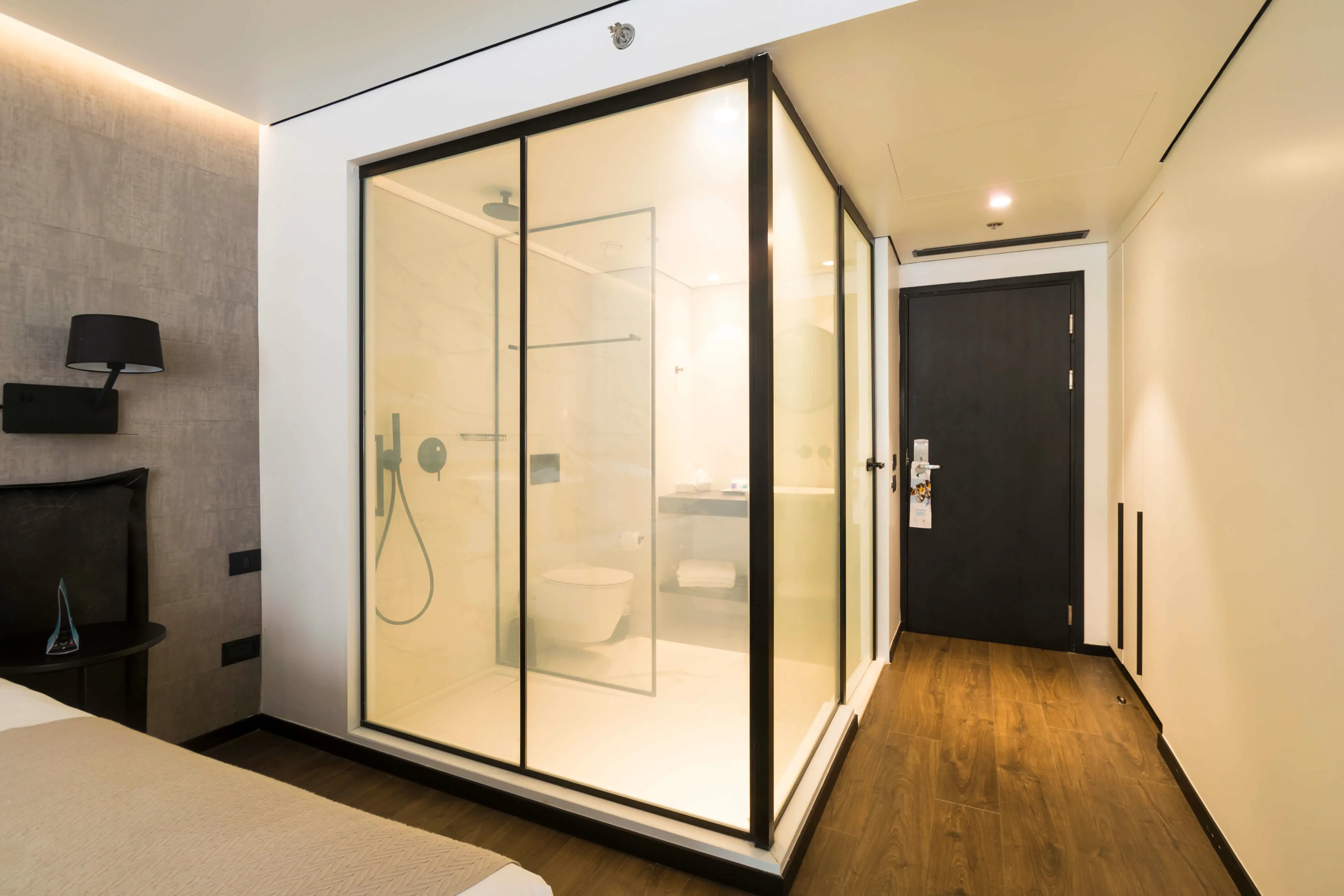 Smart glass installation in a Dubai office - switchable privacy glass